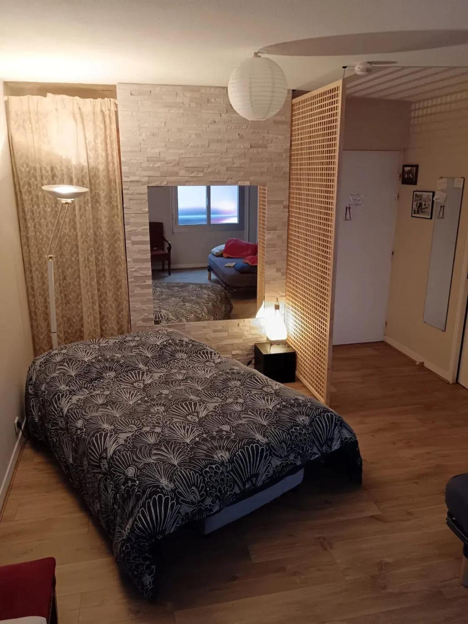 A Clermont-ferrand, 31 M² Apartment