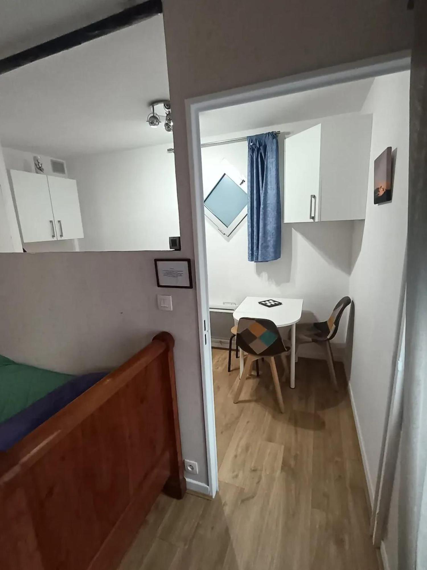 Appartement A Ferrand 31 M² Parking Inclus *